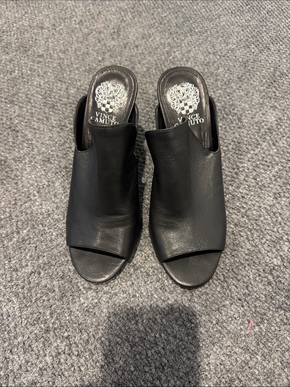 Vince Camuto Black Open-Toe Leather Mule Slides